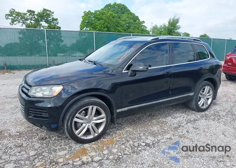 2013 Volkswagen Touareg Tdi Executive from USA, damaged, VIN WVGEP9BP2DD005971